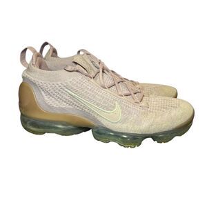 Nike Air VaporMax Flyknit 2021 Women’s Size 10.5 Purple Athletic Shoes Sneakers